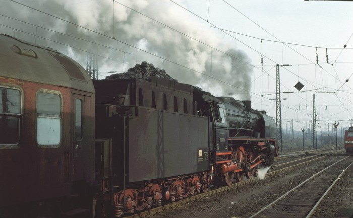 01 066  D 1971 Dresden-Neustadt, am 12.03.1977