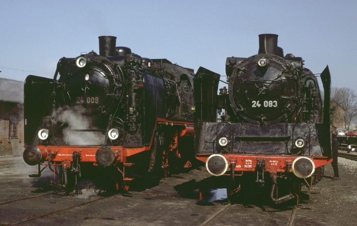 24 009 und 24 083 in Lengerich, am 05.04.1980