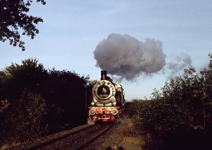 38 1772 auf der BHE Ausfahrt Apensen, am 04.10.1986