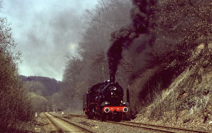 38 1182 Lz Überführungsfahrt im Elstertal bei Barthmühle, 27.04.1984