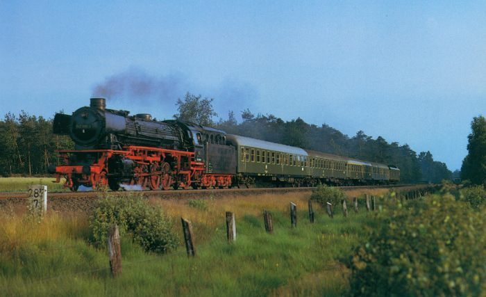 042 096  mit E 3265 bei Kluse am 02.07.1974