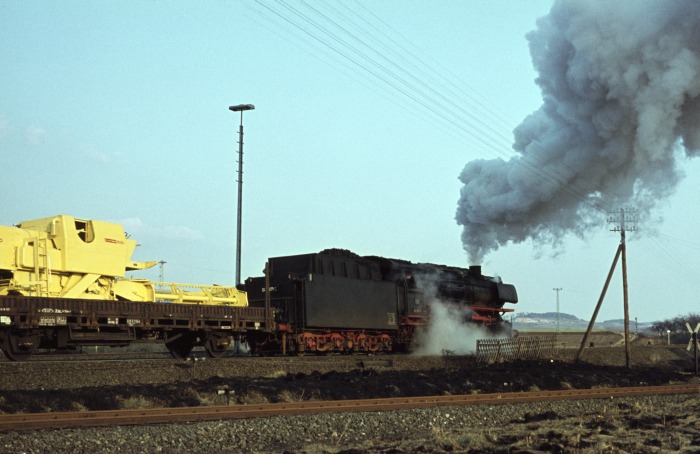 044 671 Güterzug nach Ellrich, Ausfahrt Herzberg, am 20.03.1976