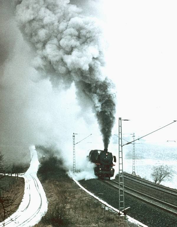 043 mit schwerem Dg vor Altenbeken, Winter 1972
