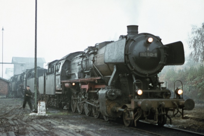 052 513 im Bw Uelzen, am 08.11.1975