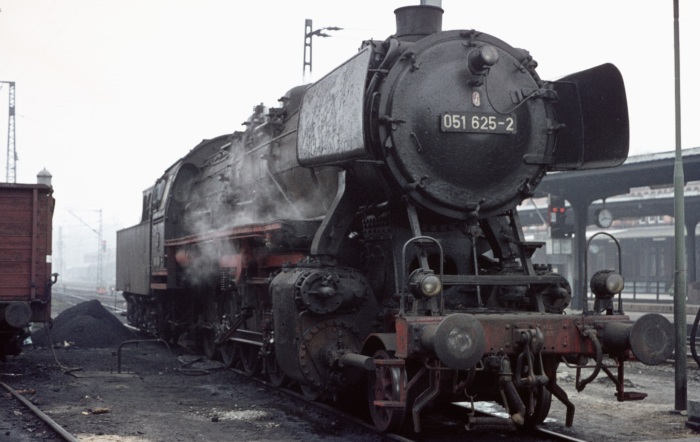 051 625 im Bw Uelzen, am 08.11.1975