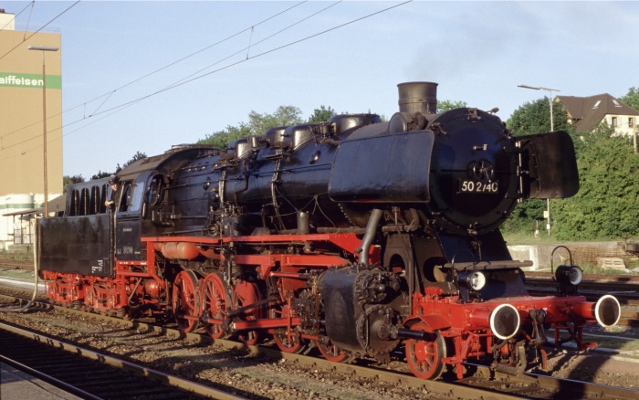 50 2740 (nun der UEF) in Eppingen, am  31.05.1997
