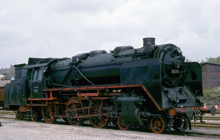 62 015 in Radebeul bei Dresden, am 12.08.1978