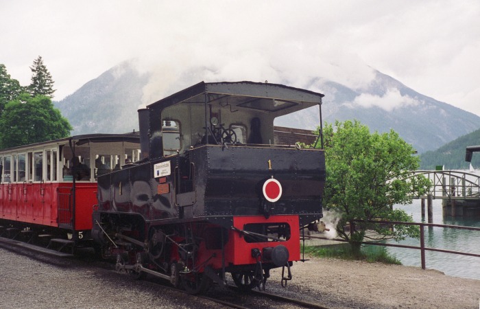 Dann wird anschließend umgesetzt und die Zuglock geht wieder an das andere Ende zur Abwärtsfahrt, am 14.06.1997