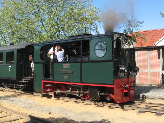 PLETTENBERG in Asendorf vor Zug Nr.9, um 16:50h am 10.05.2008