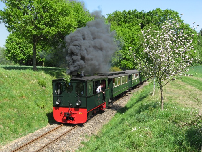 PLETTENBERG mit Zug 105 Abfahrt Vilser Holz, um 11:35h am 11.05.2008