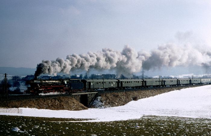 41 018 bei Mühring (Hausruck/Österreich), am 15.02.1981