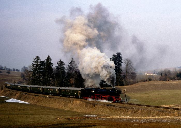 41 018 bei Peterskirchen (Hausruck/Österreich), am 15.02.1981
