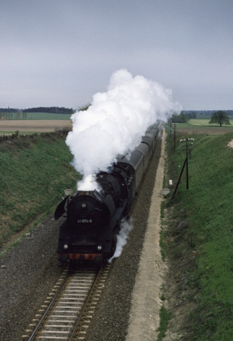 41 1074 P 8432 bei Etingen, 10.05.1978