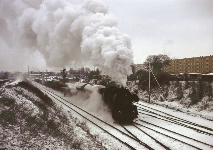 50 3638 mit Ng Ausfahrt Parchim, 15.03.1985 50 3638 mit Ng Ausfahrt Parchim, 15.03.1985
