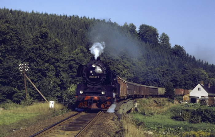 50 3661 mit Ng 69354 hinter Dittersdorf, 31.08.1983 50 3661 mit Ng 69354 hinter Dittersdorf, 31.08.1983