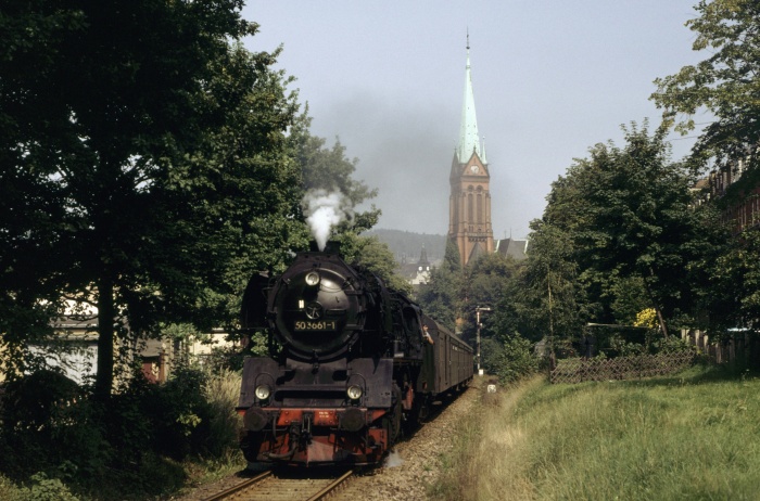 50 3661 mit P 17624 hinter Aue, 31.08.1983