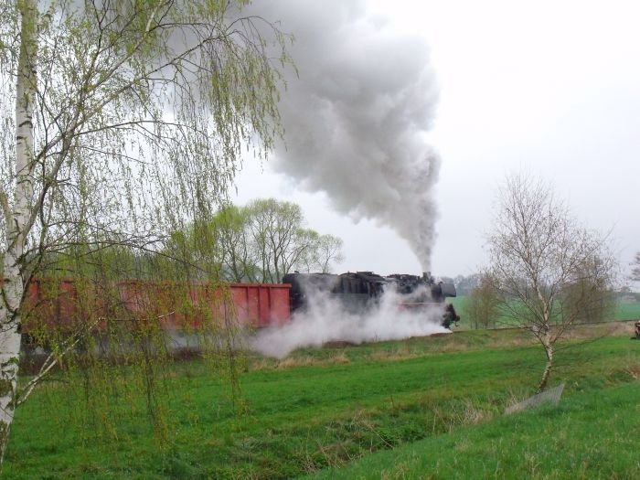 50 0072 mit Güterzug DGz 91675 nach Eisenach, Ausfahrt Oberrohn, um 9:50h am 10.04.2014