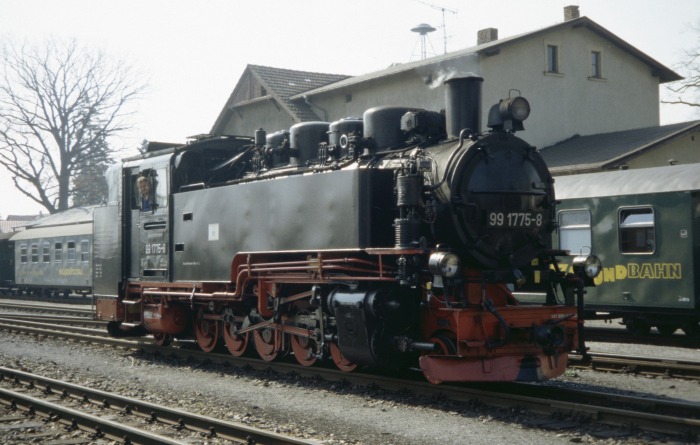 99 1775 Umsetzen aus P 3004 in Radeburg, am 02.04.2007 99 1775 Umsetzen aus P 3004 in Radeburg, am 02.04.2007