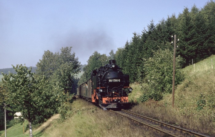 99 1791 mit P 14315 vor Unterneudorf, am 08.09.1989