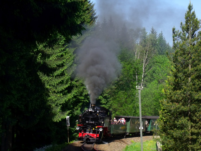 99 741 als „99 1741-0“ mit P 1001 hinter Vierenstraße, um 10:26h am 09.06.2014