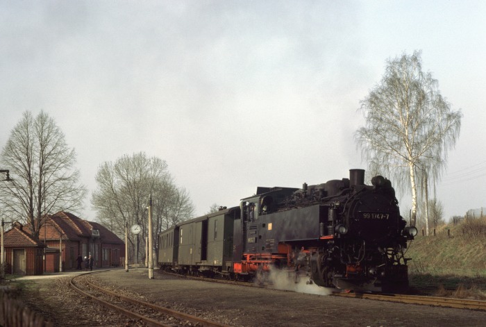 99 1747 mit P 14269 Abfahrt in Malter, am 24.03.1977