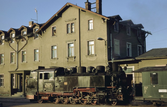 99 1773 Tv vor P 14274 in Dippoldiswalde, am 20.08.1978
