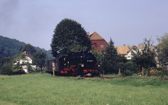 99 1790 mit P 14269 hinter Ulberndorf, um 15:34h am 07.09.1989