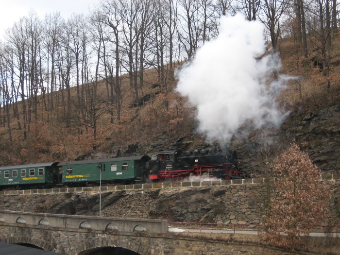 99 1746 mit P 5008 Ausfahrt Seifersdorf, 17:14h am 22.03.2009