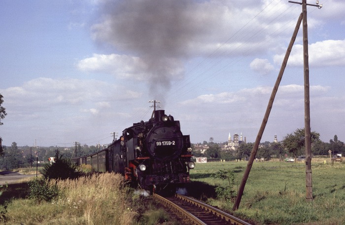 99 1759 mit P 14184 hinter Zittau- Vorstadt, um 14:33h am 31.08.1989