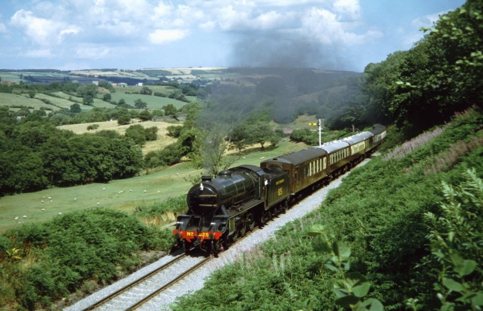 825 mit MOORLANDER bei Green End, am 30.07.2006 825 mit MOORLANDER bei Green End, am 30.07.2006